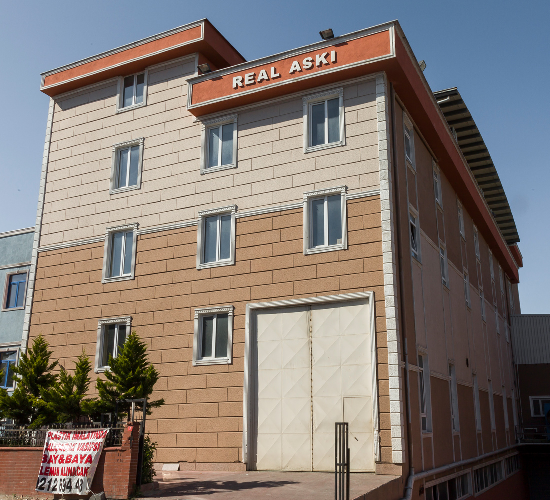 REAL PLASTİK